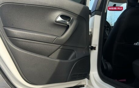 Volkswagen Polo VI (EU Market), 2010 год, 650 000 рублей, 11 фотография