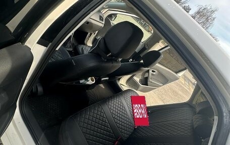 Volkswagen Polo VI (EU Market), 2010 год, 650 000 рублей, 10 фотография