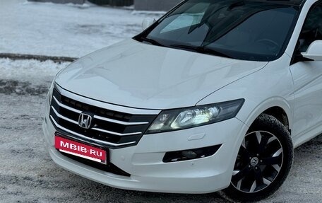 Honda Crosstour I рестайлинг, 2011 год, 1 299 000 рублей, 2 фотография