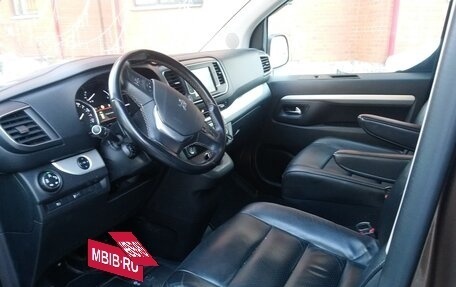 Peugeot Traveller I, 2020 год, 2 690 000 рублей, 5 фотография