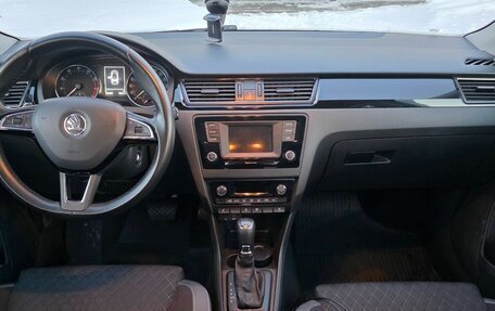 Skoda Rapid I, 2015 год, 1 495 000 рублей, 32 фотография