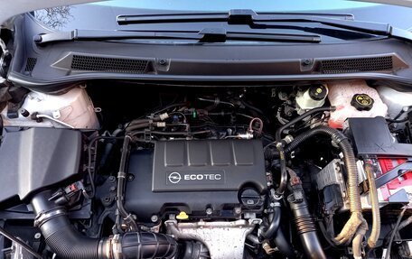 Opel Astra J, 2011 год, 820 000 рублей, 38 фотография