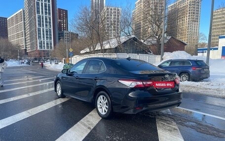 Toyota Camry, 2018 год, 2 250 000 рублей, 7 фотография