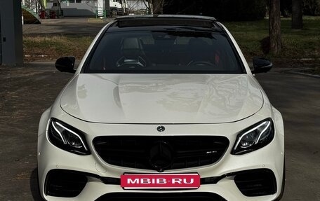 Mercedes-Benz E-Класс AMG, 2017 год, 6 450 000 рублей, 2 фотография