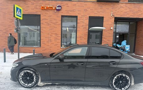 BMW 3 серия, 2020 год, 3 490 000 рублей, 3 фотография