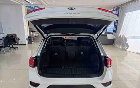 Volkswagen T-Roc I, 2022 год, 2 165 000 рублей, 14 фотография