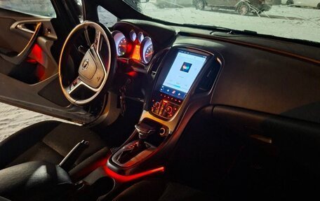 Opel Astra J, 2012 год, 600 000 рублей, 1 фотография