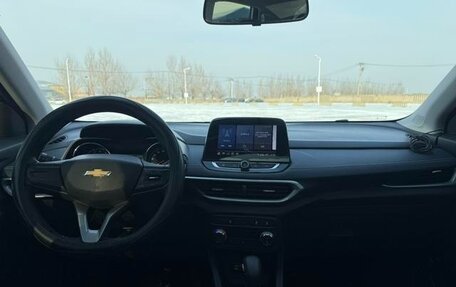 Chevrolet Tracker, 2022 год, 1 290 000 рублей, 11 фотография