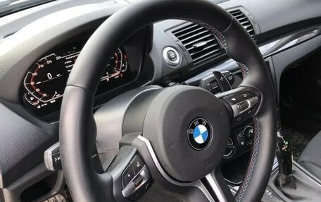 BMW 1 серия, 2008 год, 21 фотография