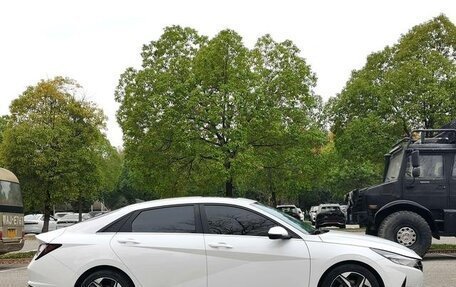 Hyundai Elantra, 2022 год, 1 253 000 рублей, 4 фотография