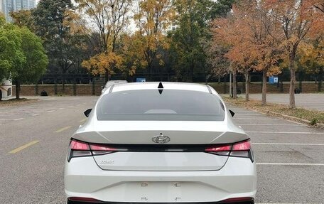 Hyundai Elantra, 2022 год, 1 253 000 рублей, 6 фотография