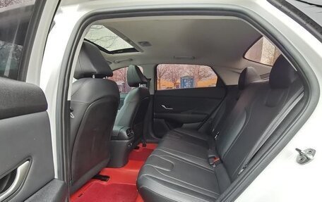 Hyundai Elantra, 2022 год, 1 253 000 рублей, 10 фотография