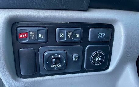 Lexus LX II, 2004 год, 2 040 000 рублей, 14 фотография