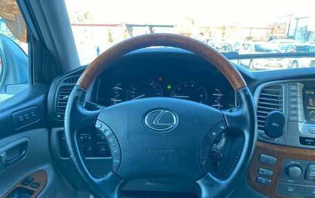 Lexus LX II, 2004 год, 2 040 000 рублей, 33 фотография