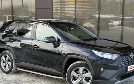 Toyota RAV4, 2019 год, 2 790 000 рублей, 11 фотография