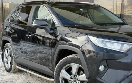 Toyota RAV4, 2019 год, 2 790 000 рублей, 9 фотография