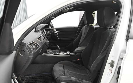 BMW 1 серия, 2018 год, 1 695 000 рублей, 8 фотография