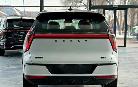 Geely Atlas, 2025 год, 2 930 000 рублей, 5 фотография