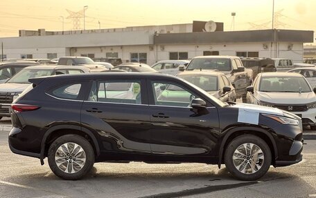 Toyota Highlander, 2025 год, 7 400 469 рублей, 9 фотография
