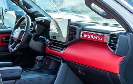 Toyota Sequoia, 2025 год, 16 200 469 рублей, 14 фотография