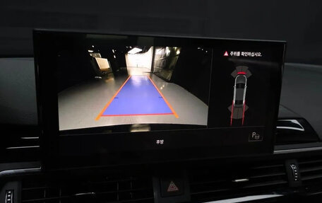 Audi A4, 2022 год, 2 600 000 рублей, 10 фотография