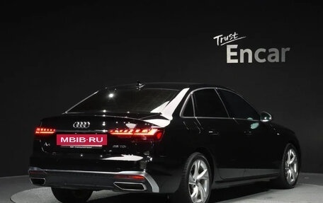 Audi A4, 2022 год, 2 600 000 рублей, 2 фотография