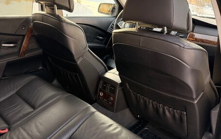 BMW 5 серия, 2006 год, 1 400 000 рублей, 11 фотография