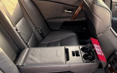 BMW 5 серия, 2006 год, 1 400 000 рублей, 14 фотография