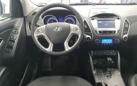Hyundai ix35 I рестайлинг, 2013 год, 1 445 000 рублей, 6 фотография