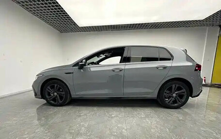 Volkswagen Golf VIII, 2023 год, 1 750 000 рублей, 4 фотография