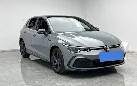 Volkswagen Golf VIII, 2023 год, 1 750 000 рублей, 3 фотография