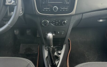 Renault Sandero II рестайлинг, 2014 год, 820 000 рублей, 11 фотография