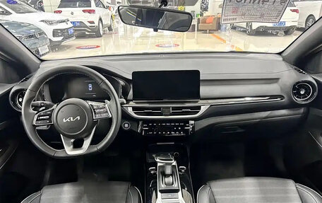 KIA K3, 2023 год, 1 650 000 рублей, 7 фотография