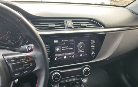 KIA Rio IV, 2022 год, 1 850 000 рублей, 5 фотография