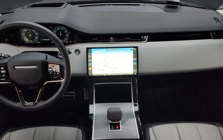 Land Rover Range Rover Evoque II, 2024 год, 5 500 000 рублей, 6 фотография