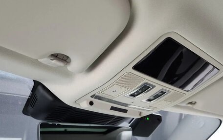 Land Rover Range Rover Evoque II, 2024 год, 5 500 000 рублей, 15 фотография