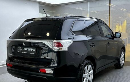 Mitsubishi Outlander III рестайлинг 3, 2013 год, 1 129 000 рублей, 6 фотография