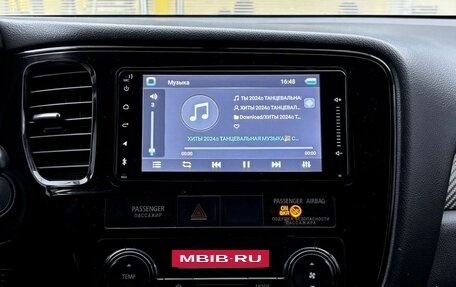 Mitsubishi Outlander III рестайлинг 3, 2013 год, 1 129 000 рублей, 18 фотография