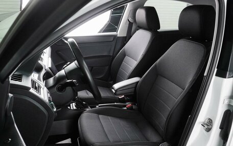 Skoda Rapid I, 2015 год, 1 009 000 рублей, 10 фотография