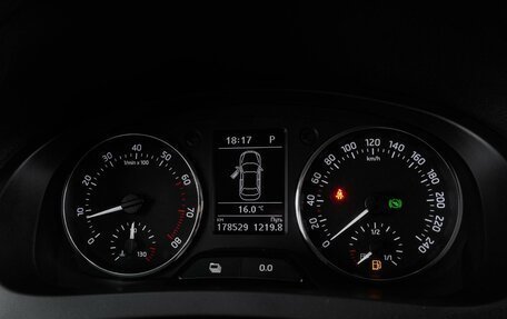 Skoda Rapid I, 2015 год, 1 009 000 рублей, 15 фотография