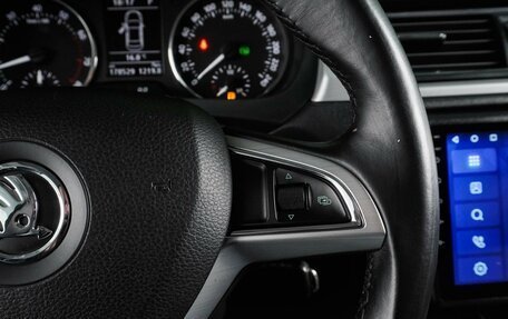 Skoda Rapid I, 2015 год, 1 009 000 рублей, 17 фотография