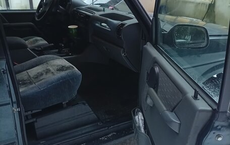 Land Rover Discovery III, 1995 год, 400 000 рублей, 2 фотография