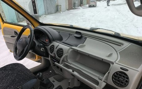 Renault Kangoo II рестайлинг, 2001 год, 290 000 рублей, 15 фотография