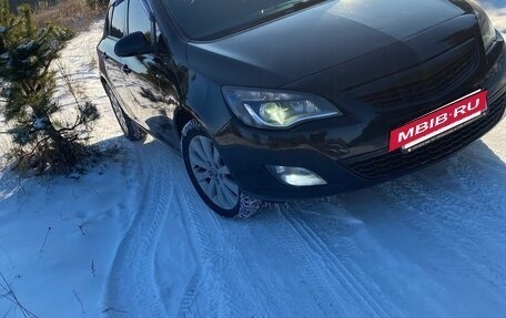 Opel Astra J, 2011 год, 470 000 рублей, 6 фотография