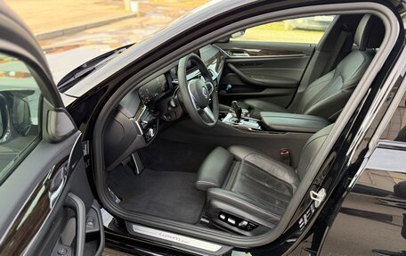 BMW 5 серия, 2020 год, 3 650 000 рублей, 21 фотография