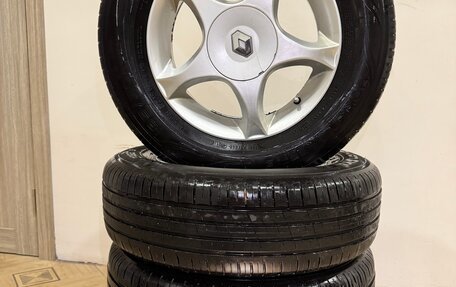 Renault Logan I, 2012 год, 395 000 рублей, 31 фотография