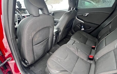 Volvo V40 II рестайлинг, 2014 год, 990 000 рублей, 9 фотография