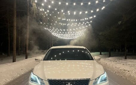 Toyota Crown, 2013 год, 2 300 000 рублей, 1 фотография