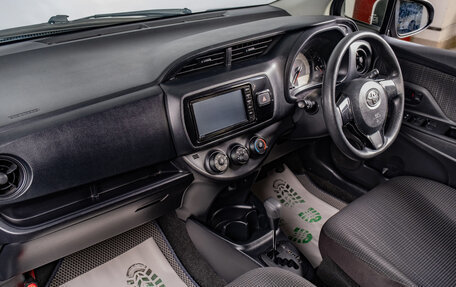 Toyota Vitz, 2019 год, 999 000 рублей, 13 фотография