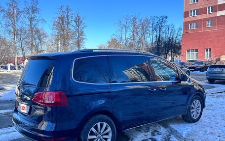 Volkswagen Sharan II, 2011 год, 1 235 000 рублей, 5 фотография